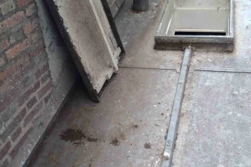 Toiture zinc APRÈS nettoyage